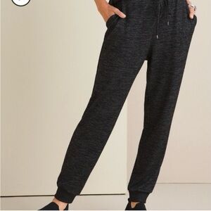 Chicos Zenergy Sz 2 Grey/Black Sweater Knit Joggers Pants Soft Essentials 12/14